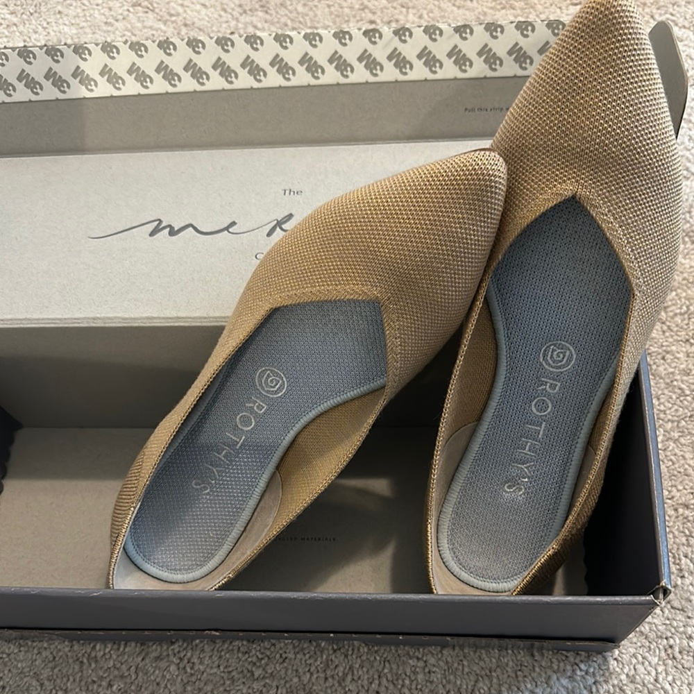 Rothy's Women's Tan Flats